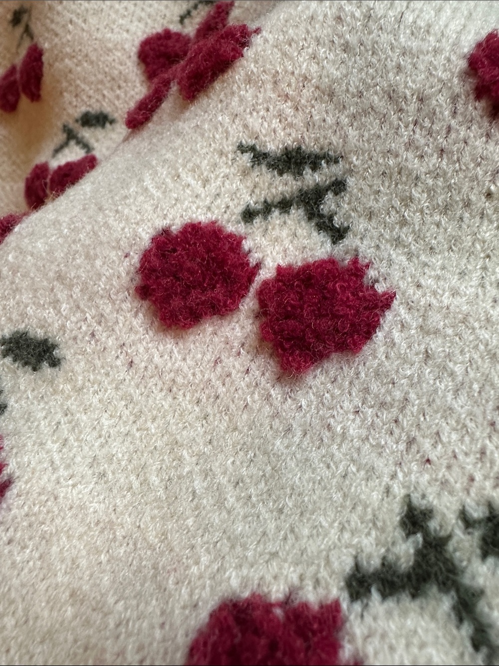 Cider Cherry Knit Vest - Cream and Burgundy - Picture 4 of 4